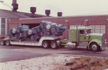 Truck with vibe screens dec 1974